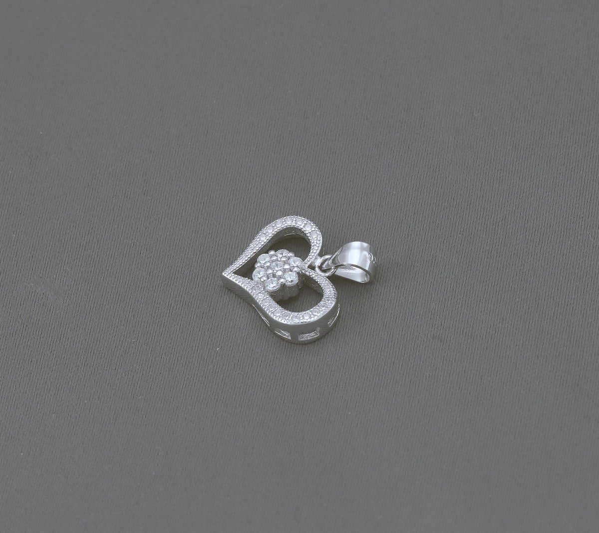 925 Sterling Silver Heart CZ Pendant