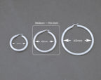 Hoop size comparison with the medium 40 mm hoop highlighted for this item