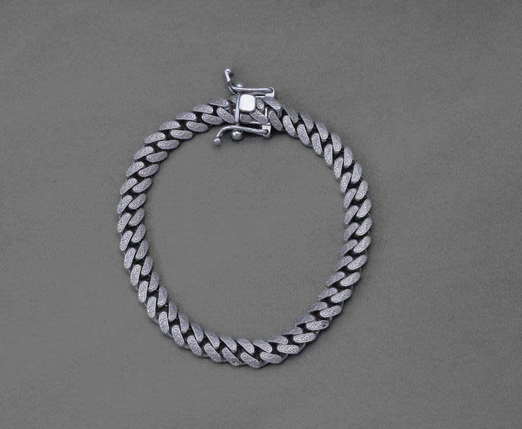Patterned Cuban Link Bracelet in Sterling Silver – 8 Inch