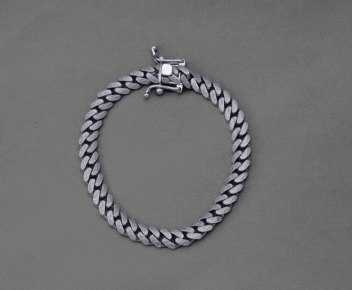 Patterned Cuban Link Bracelet in Sterling Silver – 8 Inch